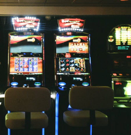 Orange County Man Agrees to Plead Guilty to Operating Illegal Casinos and Paying Bribes to Police Officer